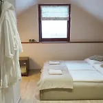 Halny 게스트하우스 야보진카